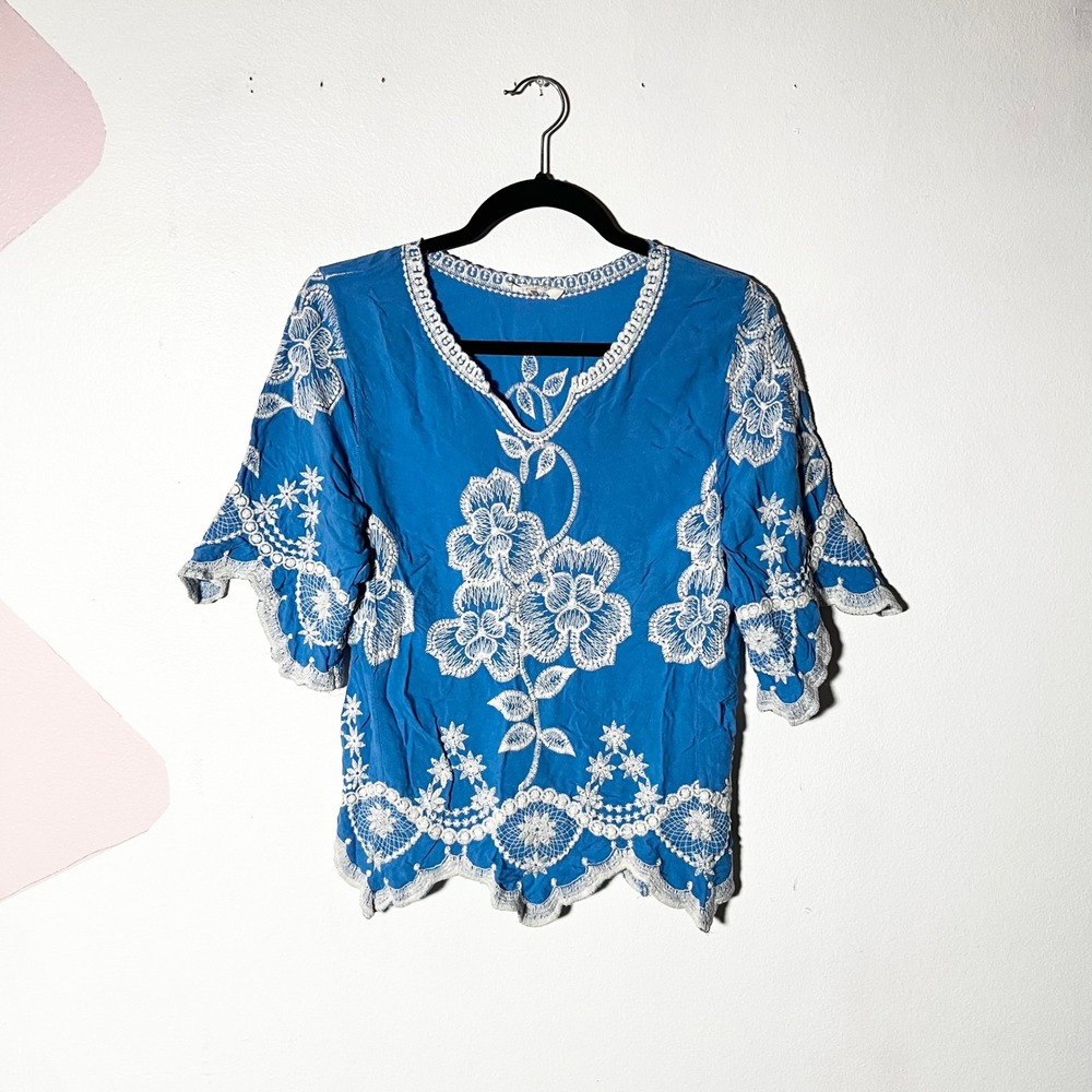Anthropologie Solitaire Peasant Top Small Blue Floral Embroidered Boho